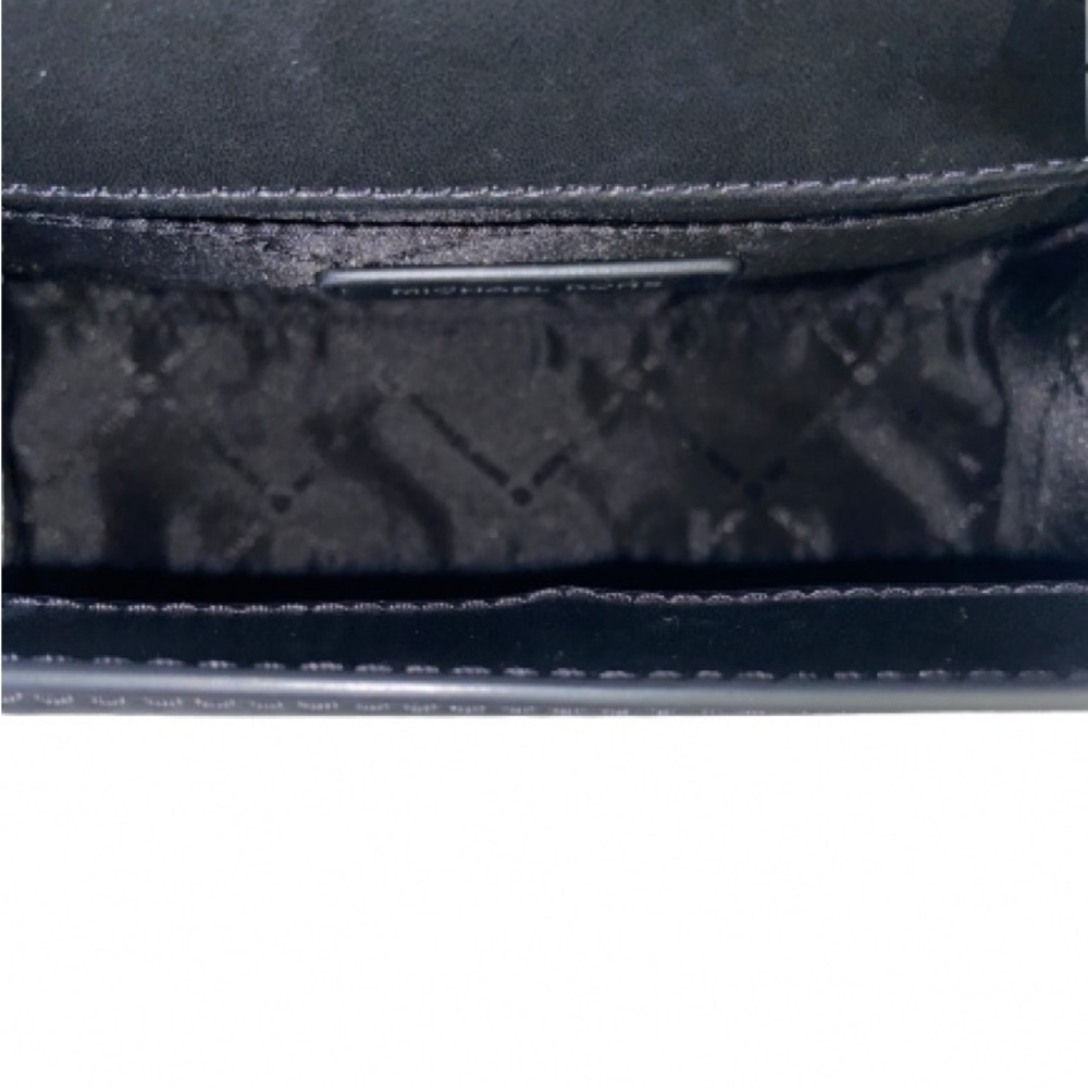 Whitney Medium Signature Logo and Metallic Shoulder Bag  excellent condition - Picture 6 of 7